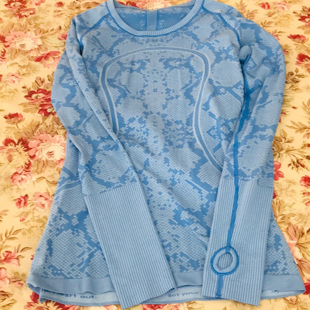 Lululemon Long Sleeves Top